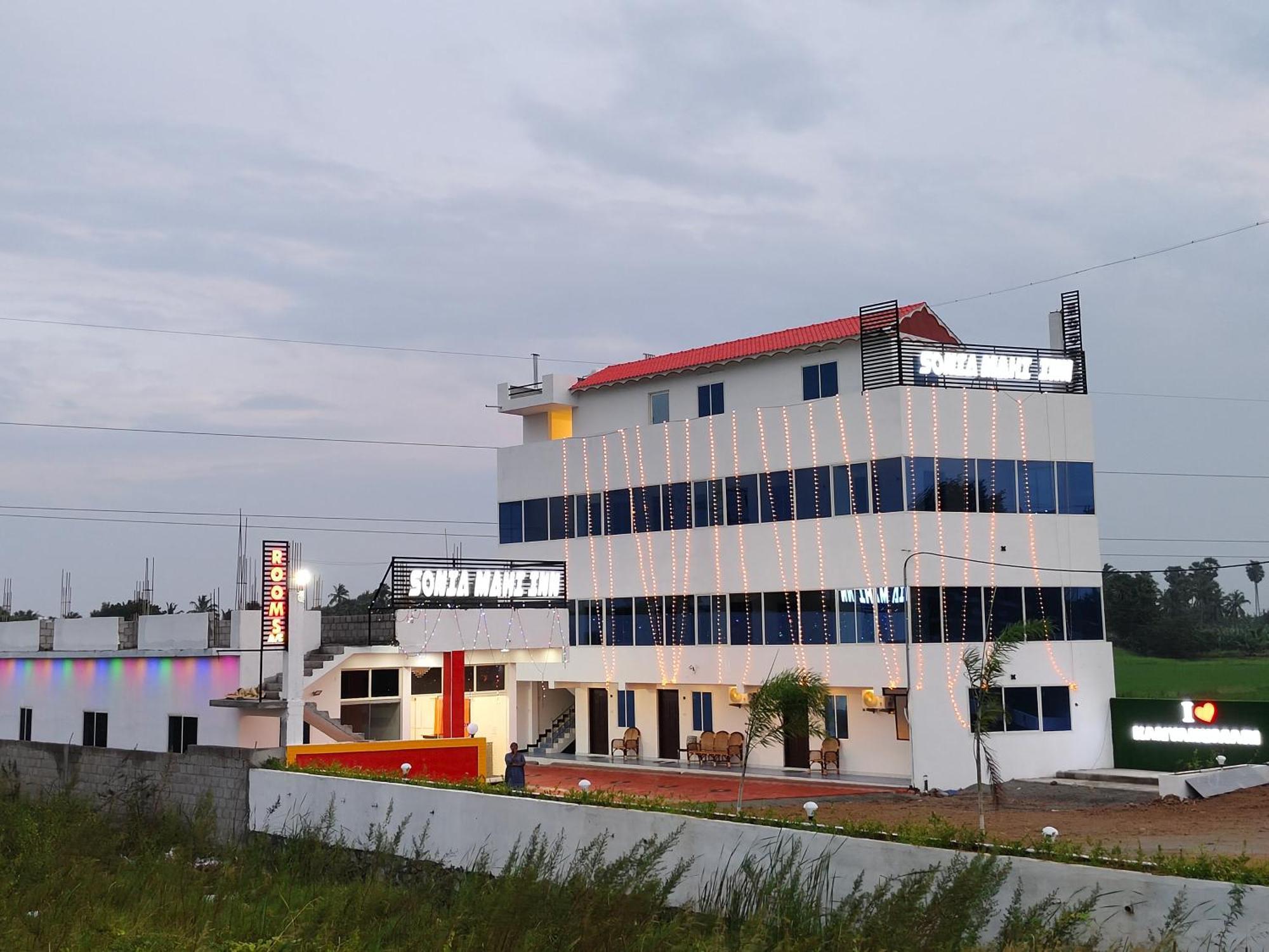 Hotel Sonia Mahi Inn Kanyakumari Buitenkant foto
